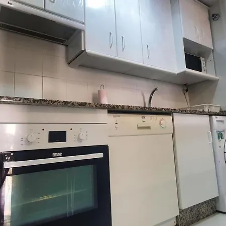 Great One-bedroom For Марбелья