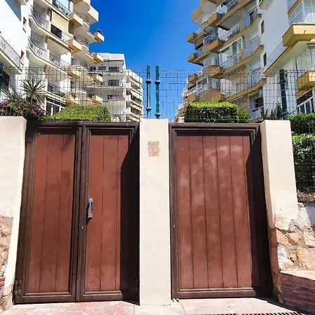 Great One-bedroom For Марбелья