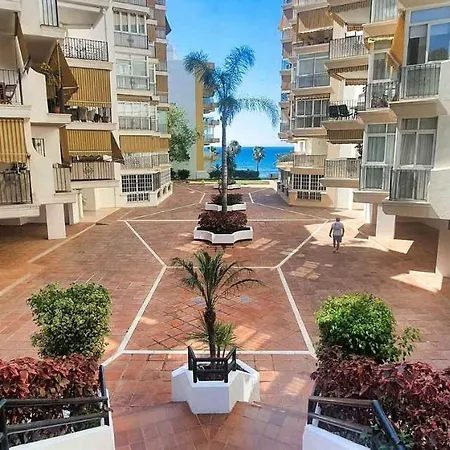 Апартаменты Great One-bedroom For